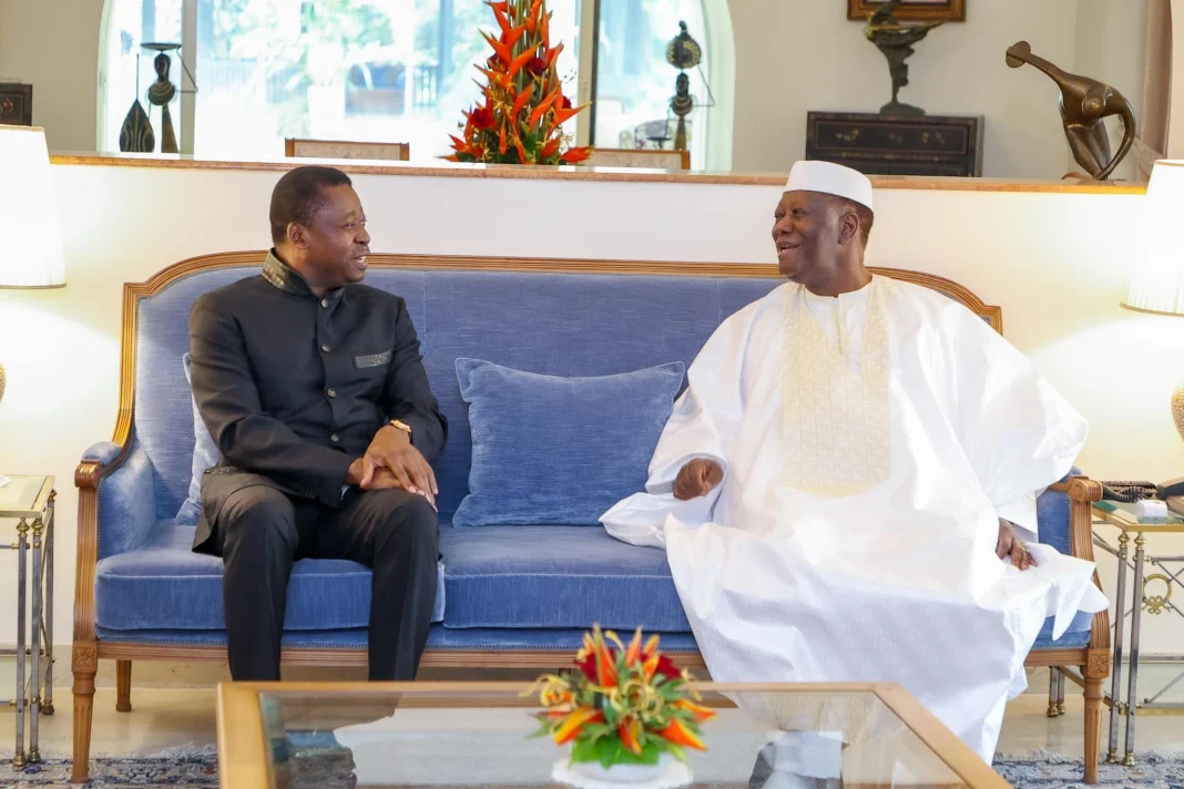 Faure GnassingbÃ© en visite chez Alassane Ouattara