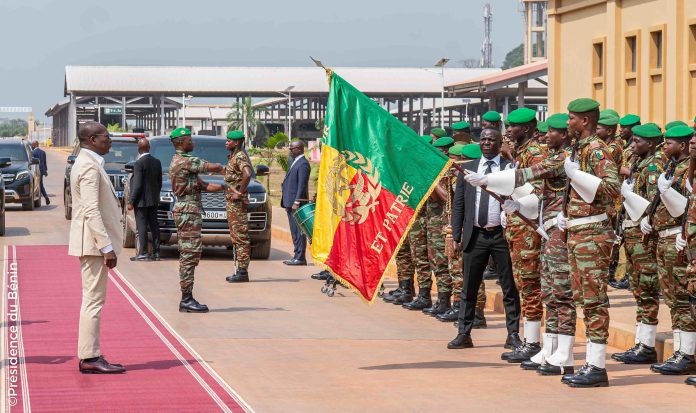 Patrice Talon Ã  la caserne militaire de Dessa Ã  Allada